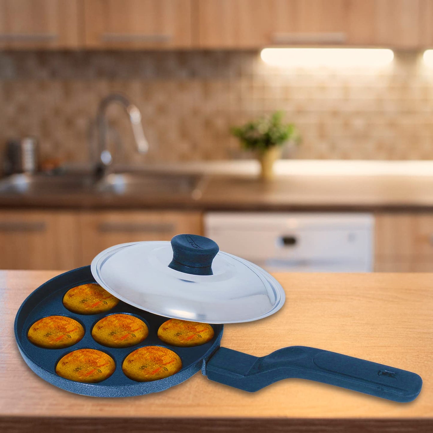 Anjali Aluminium Super 7 Cup Diamond Appa Patra with Lid (Black) - DASL7