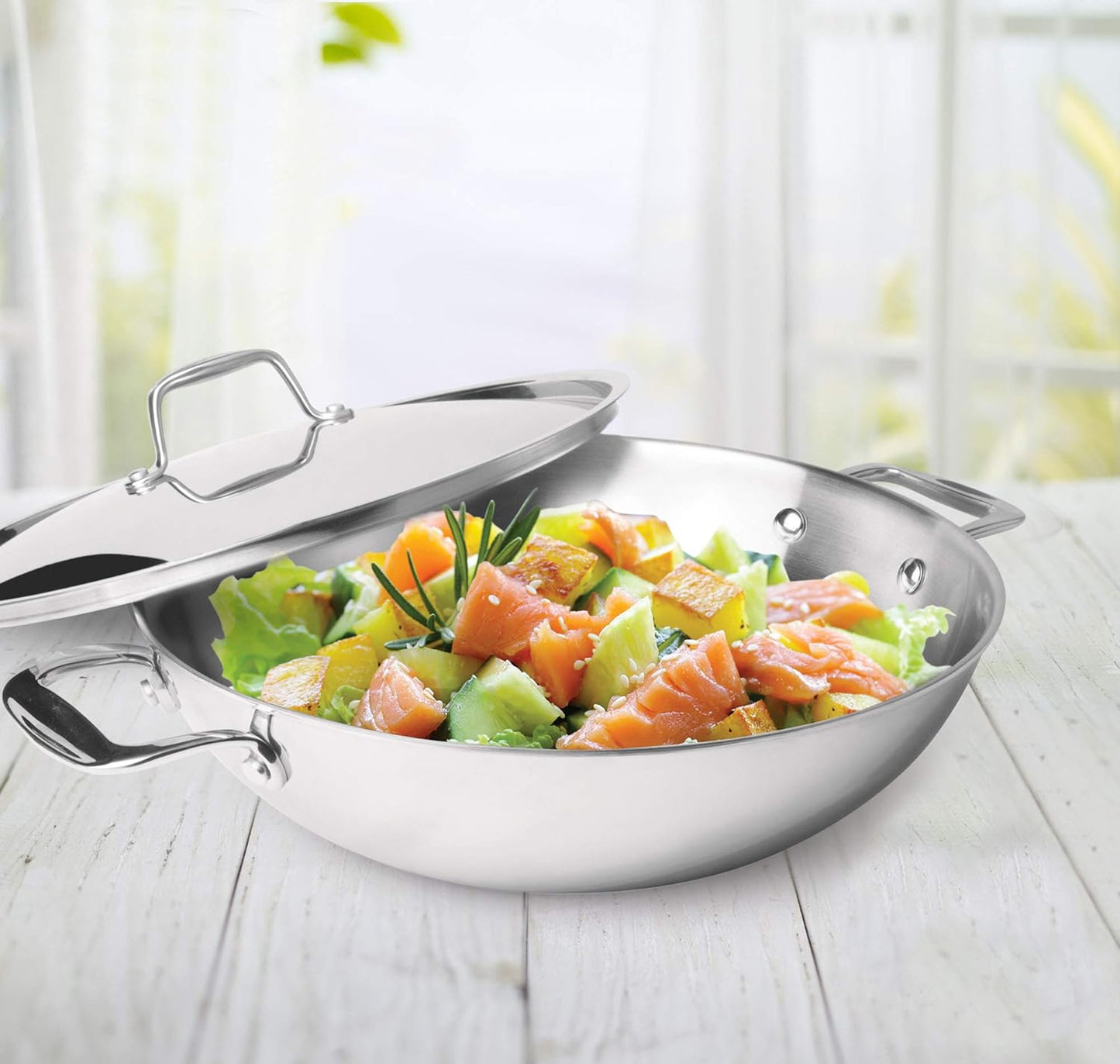MILTON Pro cook TriPly Stainless Steel 24 cm Kadai with Lid, 2.6 litres, 3 Layer Kadhai for Cooking, Induction Bottom and Gas Stove Ready Cookware, Easy to Clean, 3 Years Warranty
